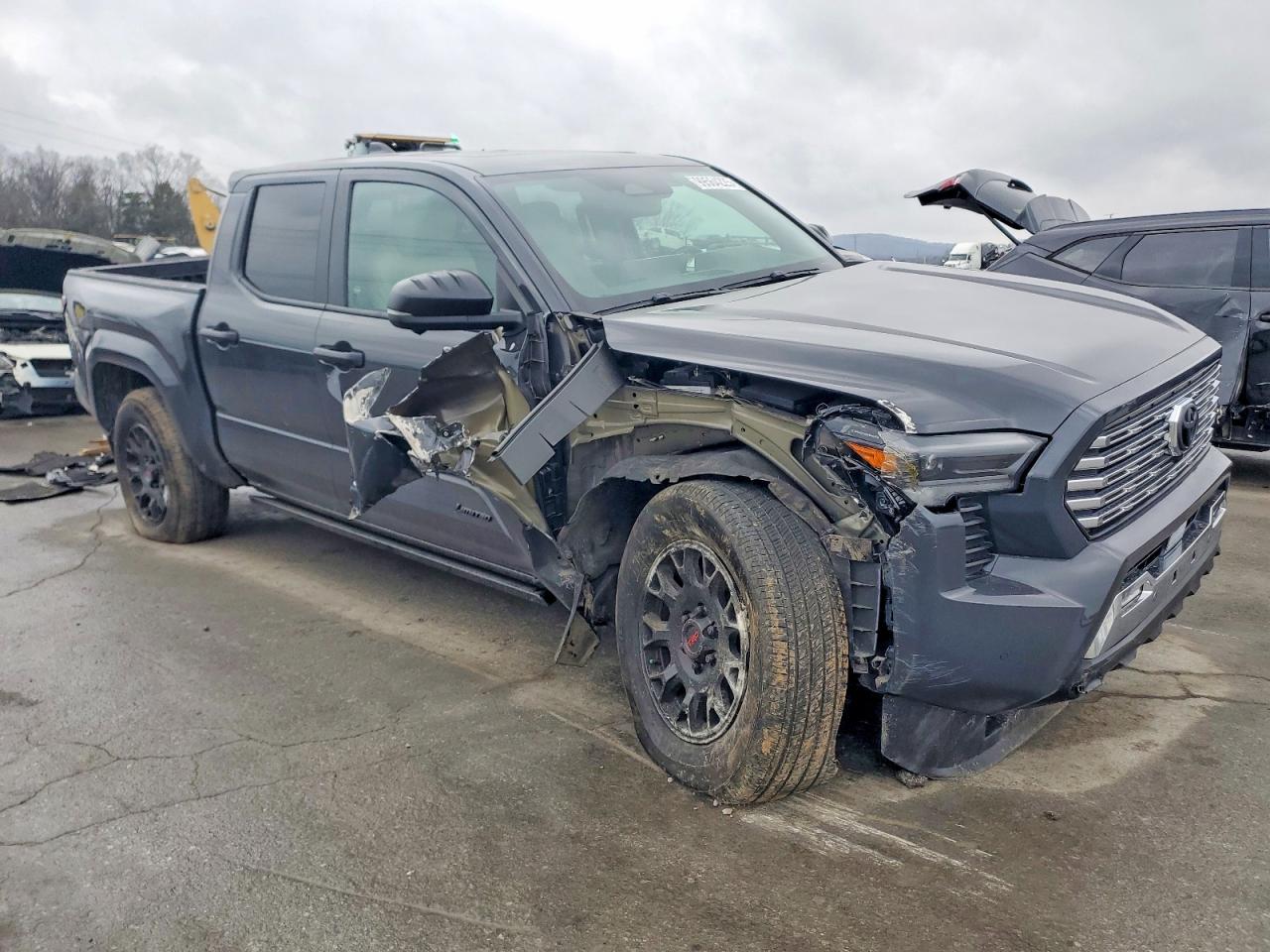 2024 TOYOTA TACOMA LIMITED photo 4
