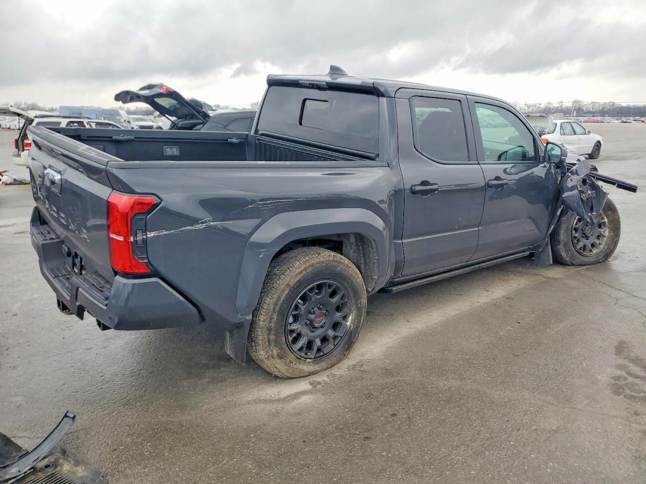 2024 TOYOTA TACOMA LIMITED photo 3