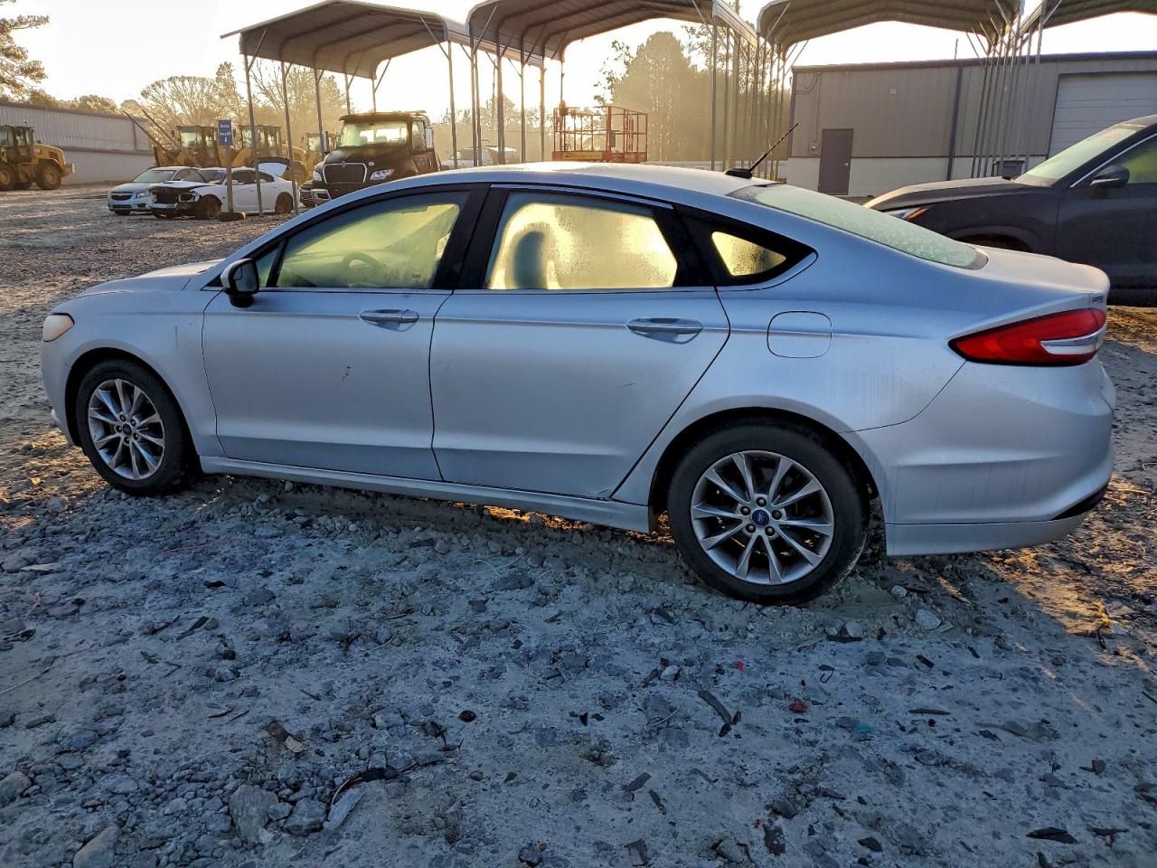 2017 FORD FUSION SE photo 2