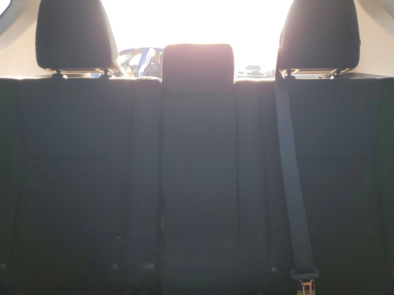 2017 TOYOTA RAV4 LE photo 10