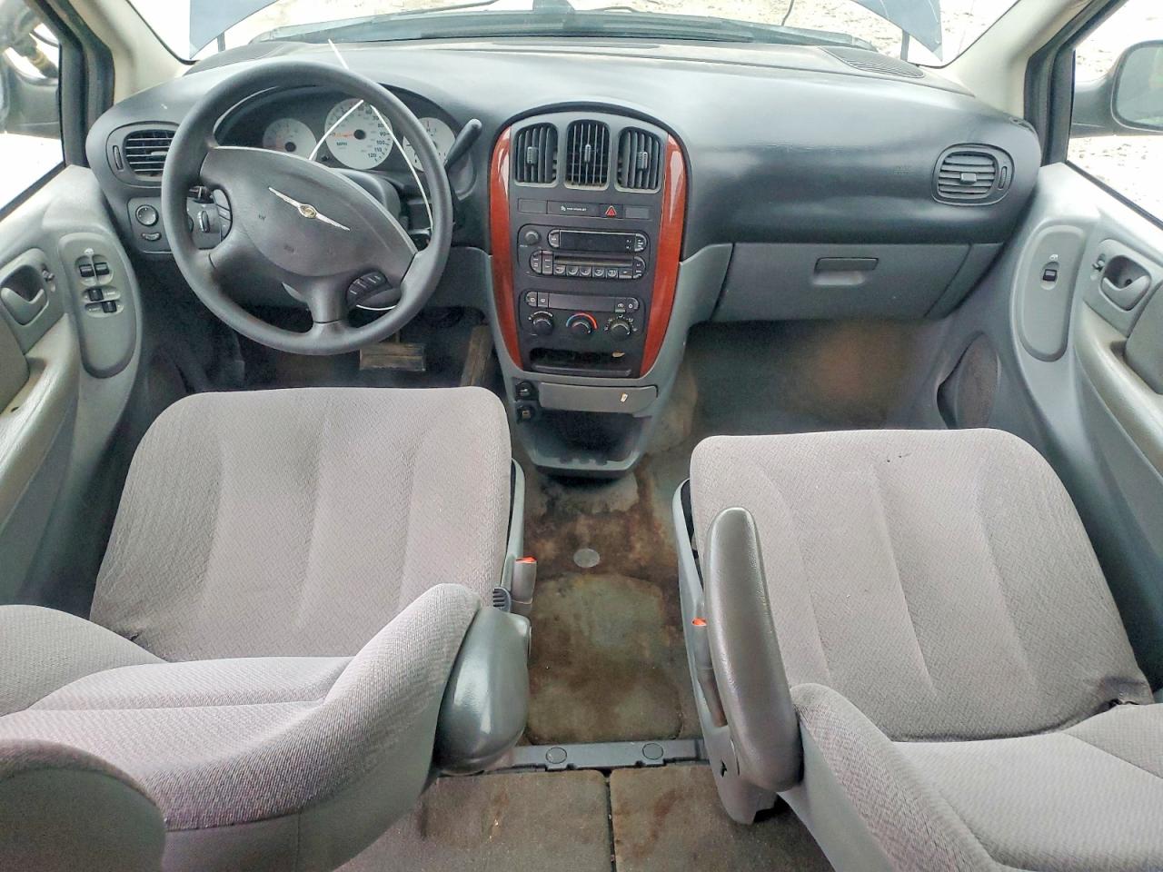 2007 CHRYSLER TOWN & COUNTRY LX photo 8