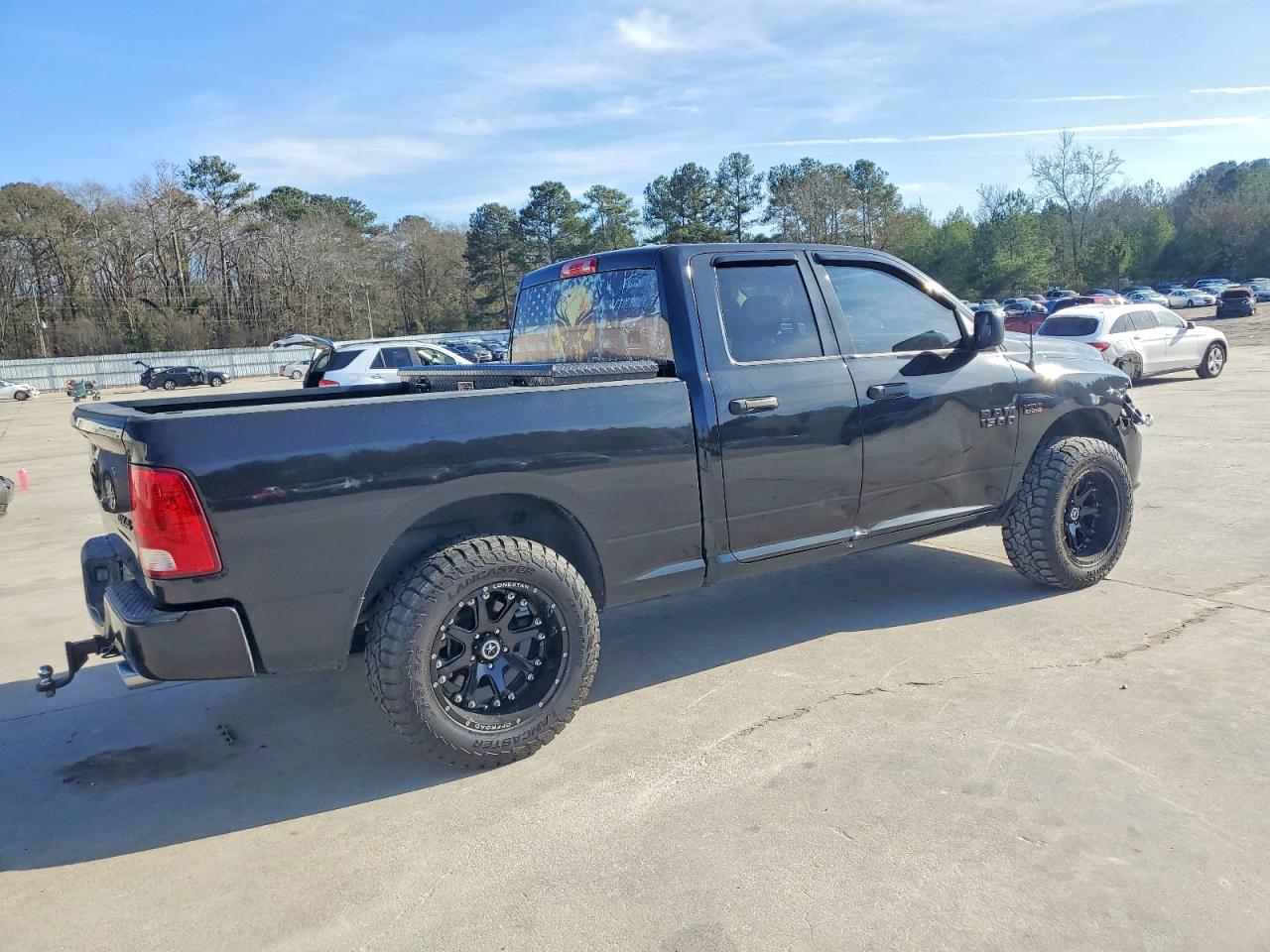 2017 RAM 1500 ST photo 3
