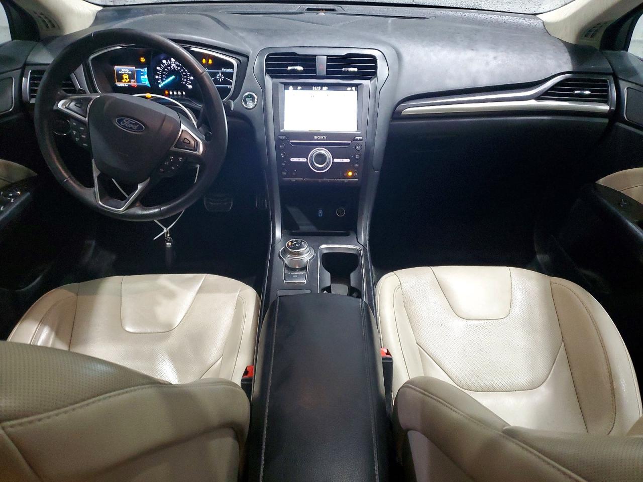 2018 FORD FUSION TITANIUM/PLATINUM photo 8