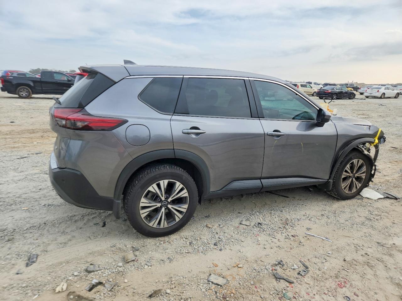 2023 NISSAN ROGUE SV photo 3
