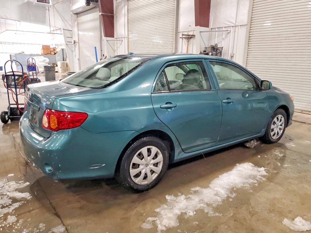 2009 TOYOTA COROLLA BASE photo 3