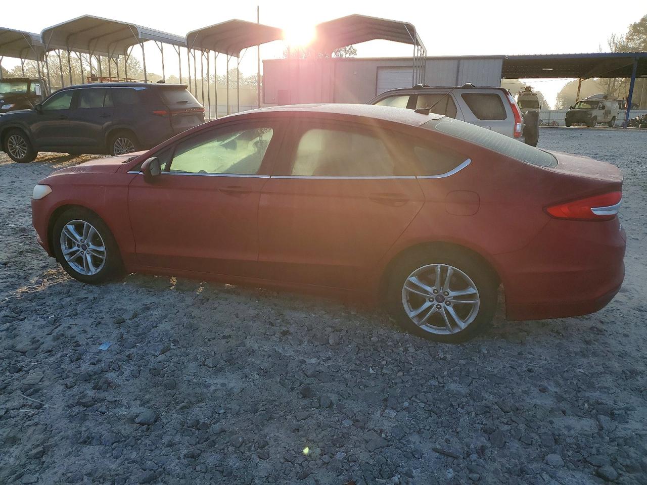 2018 FORD FUSION SE photo 2