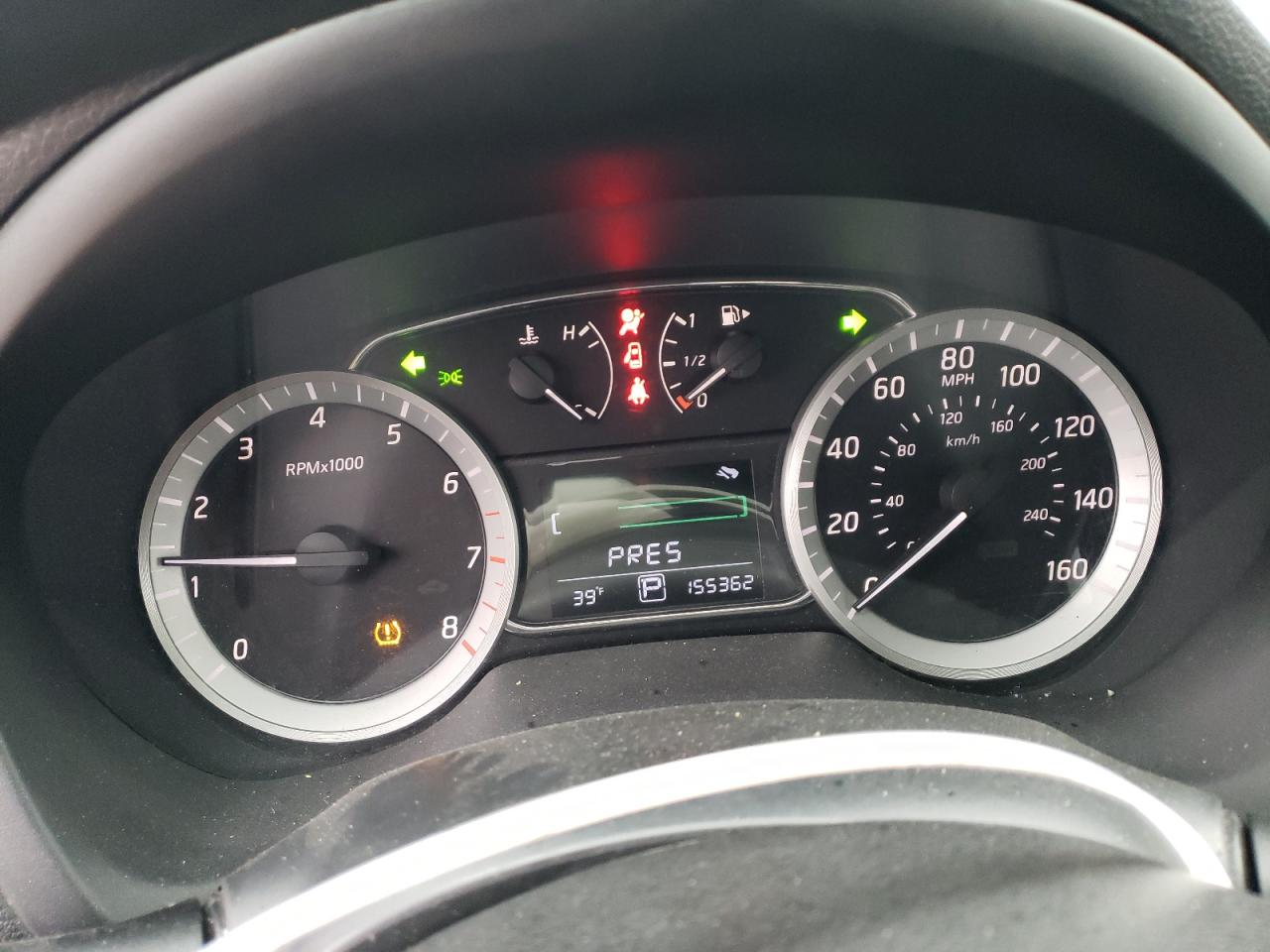 2014 NISSAN SENTRA S photo 9