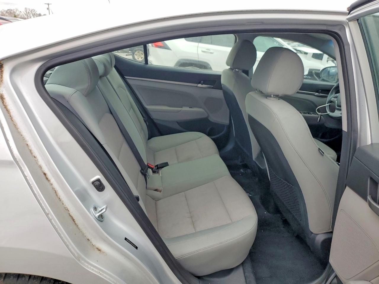 2017 HYUNDAI ELANTRA SE photo 19