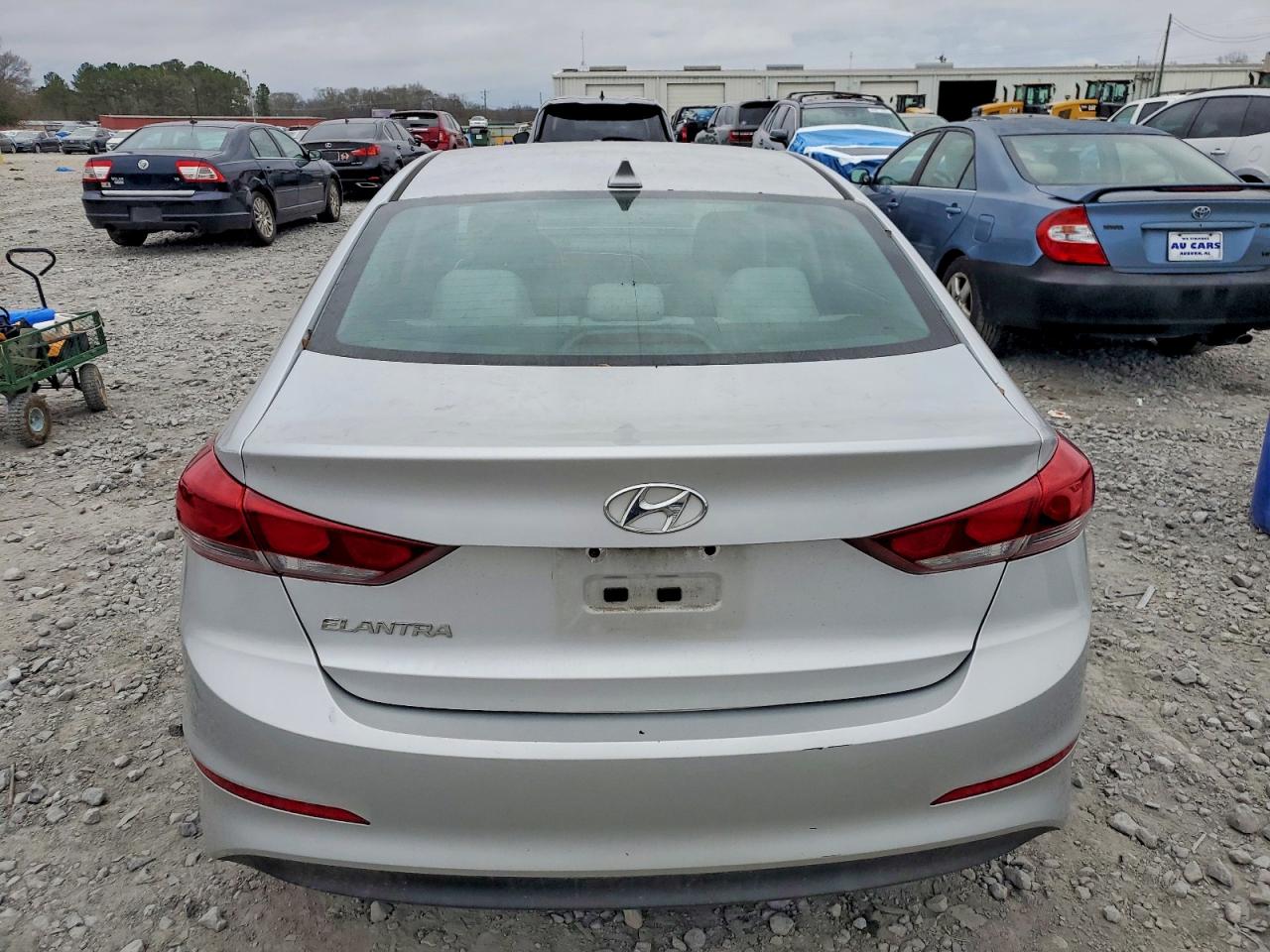 2017 HYUNDAI ELANTRA SE photo 11