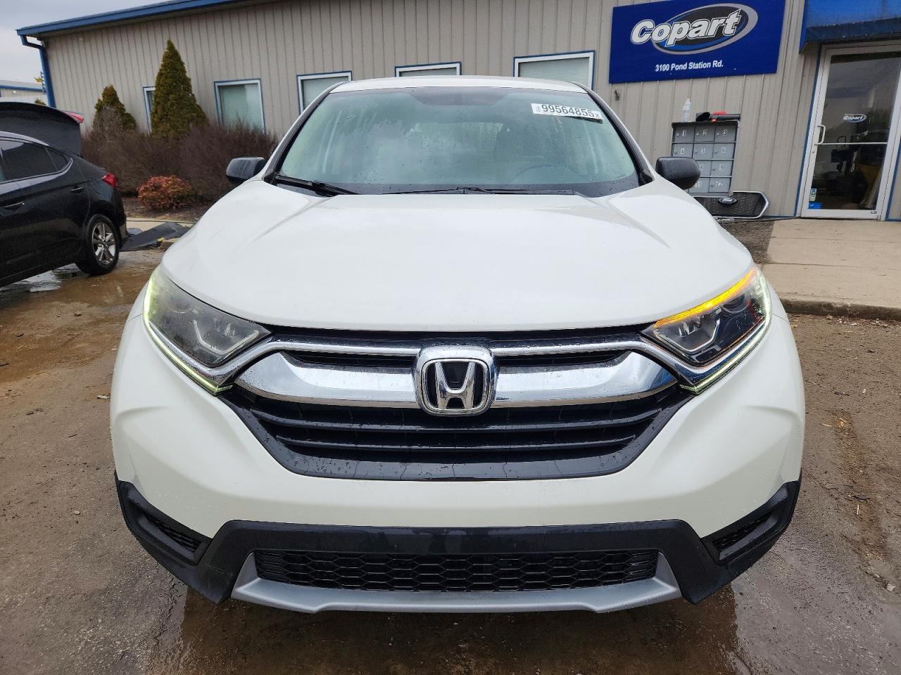 2018 HONDA CR-V LX photo 5