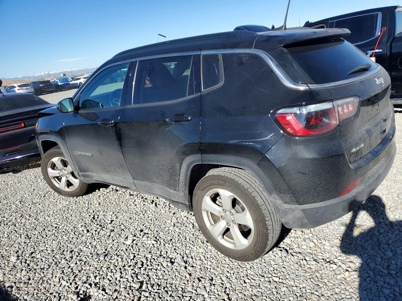 2021 JEEP COMPASS LATITUDE photo 2