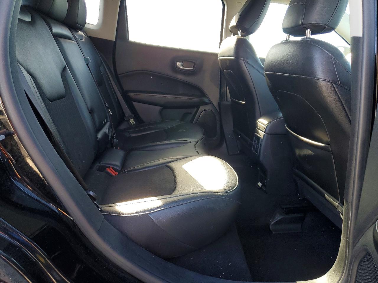2021 JEEP COMPASS LATITUDE photo 11