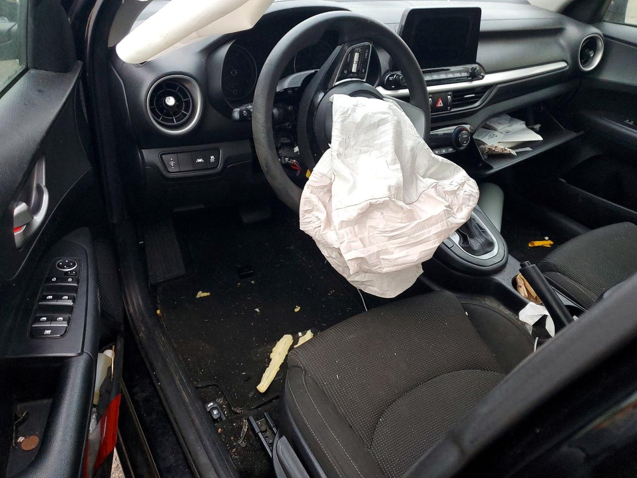 2019 KIA FORTE FE photo 8