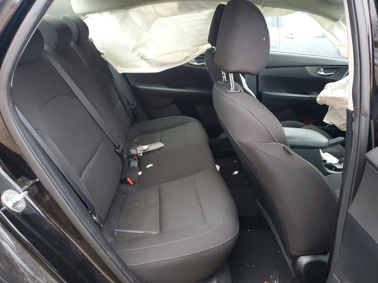2019 KIA FORTE FE photo 10