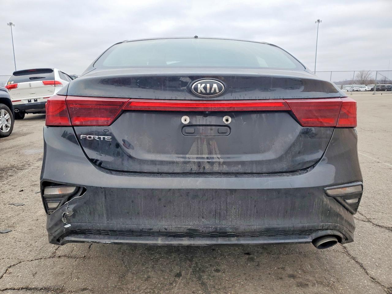2019 KIA FORTE FE photo 6