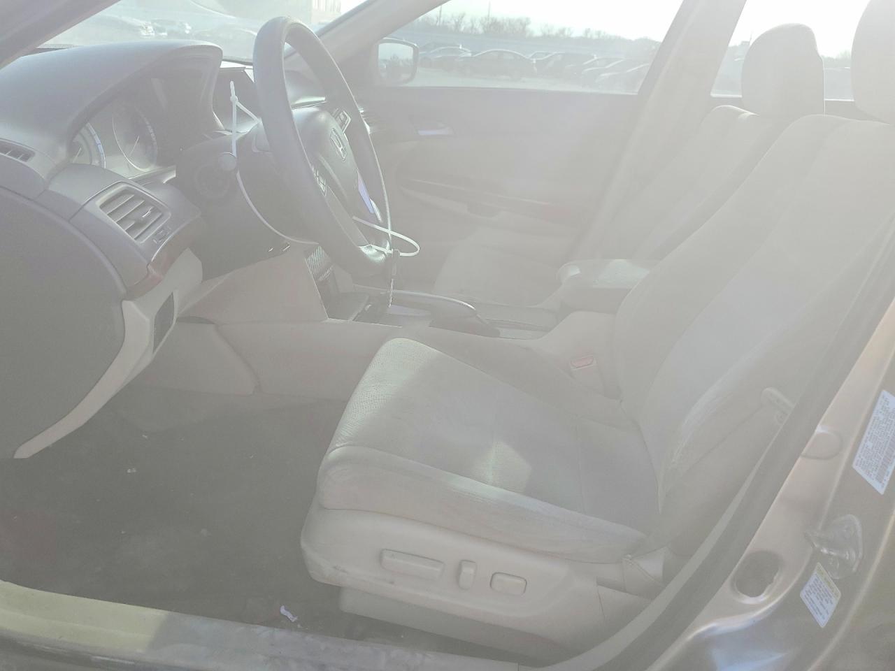 2010 HONDA ACCORD EX photo 7