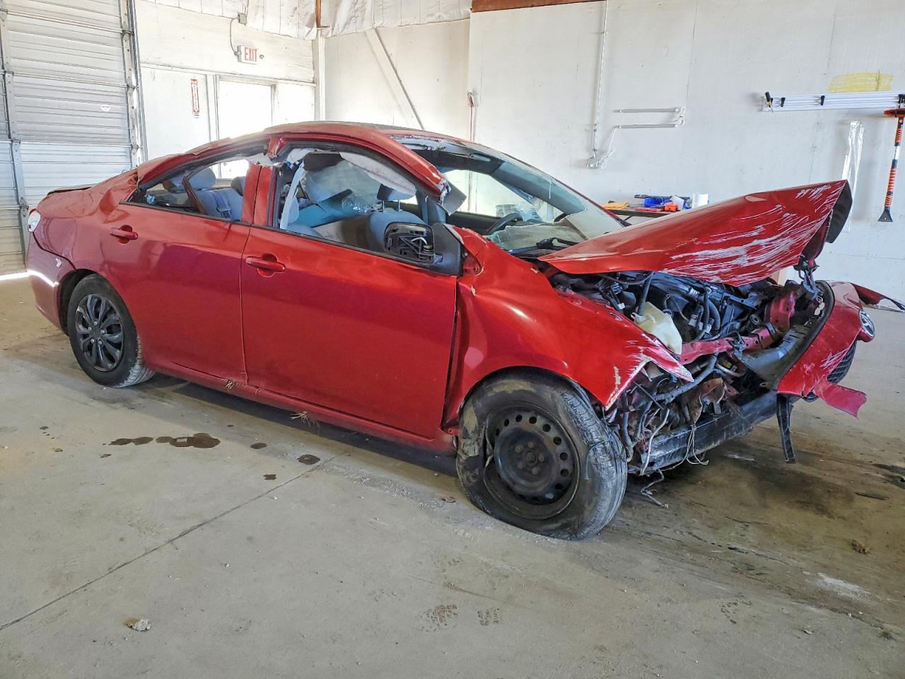 2010 TOYOTA COROLLA LE photo 4