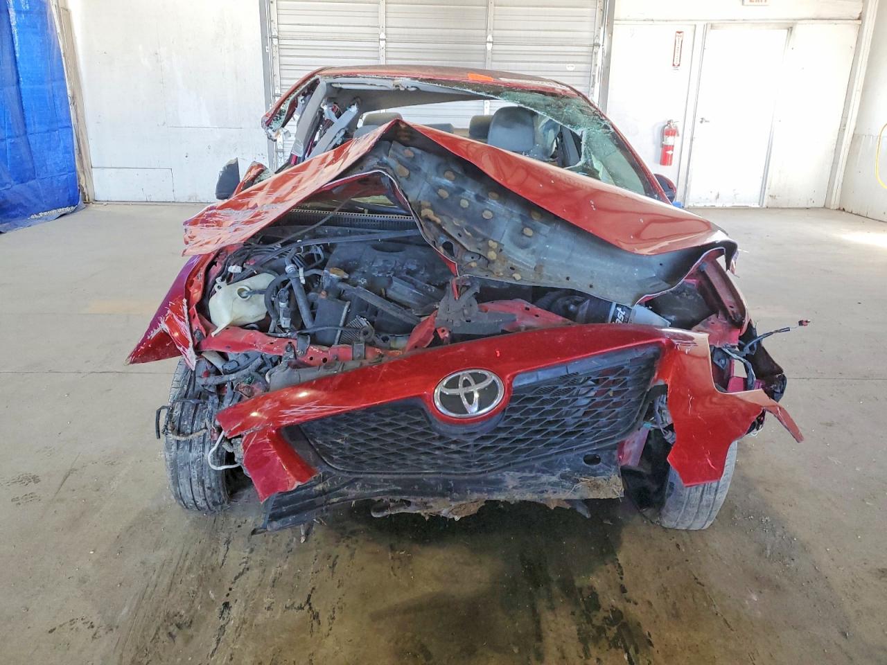 2010 TOYOTA COROLLA LE photo 5
