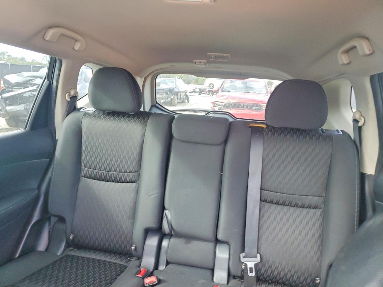2019 NISSAN ROGUE S photo 10