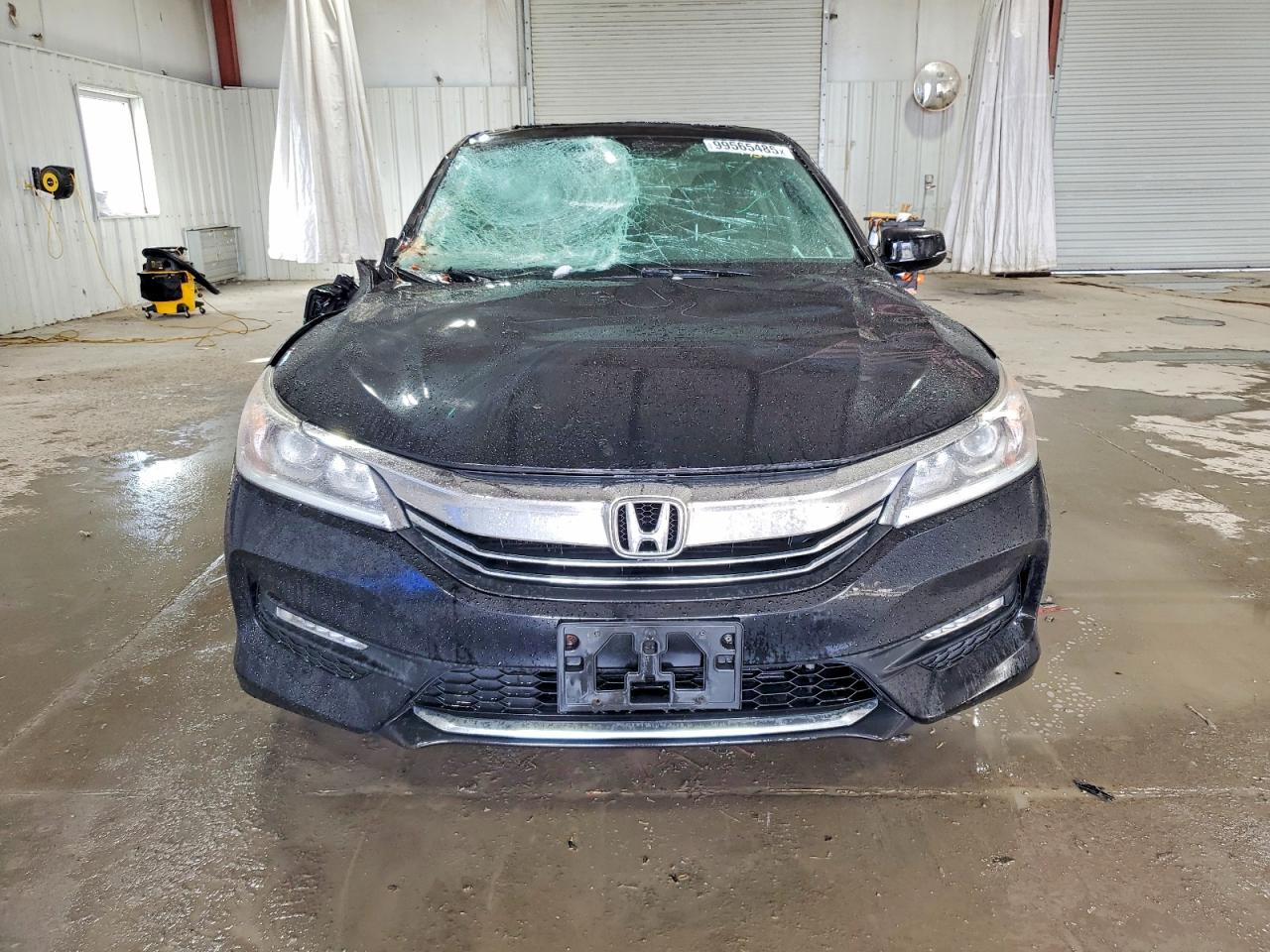 2017 HONDA ACCORD EXL photo 5