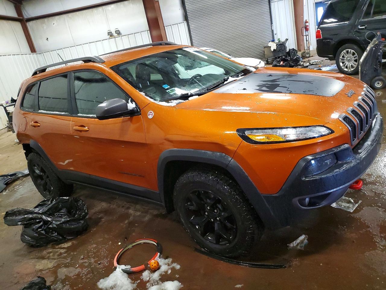 2015 JEEP CHEROKEE TRAILHAWK photo 4