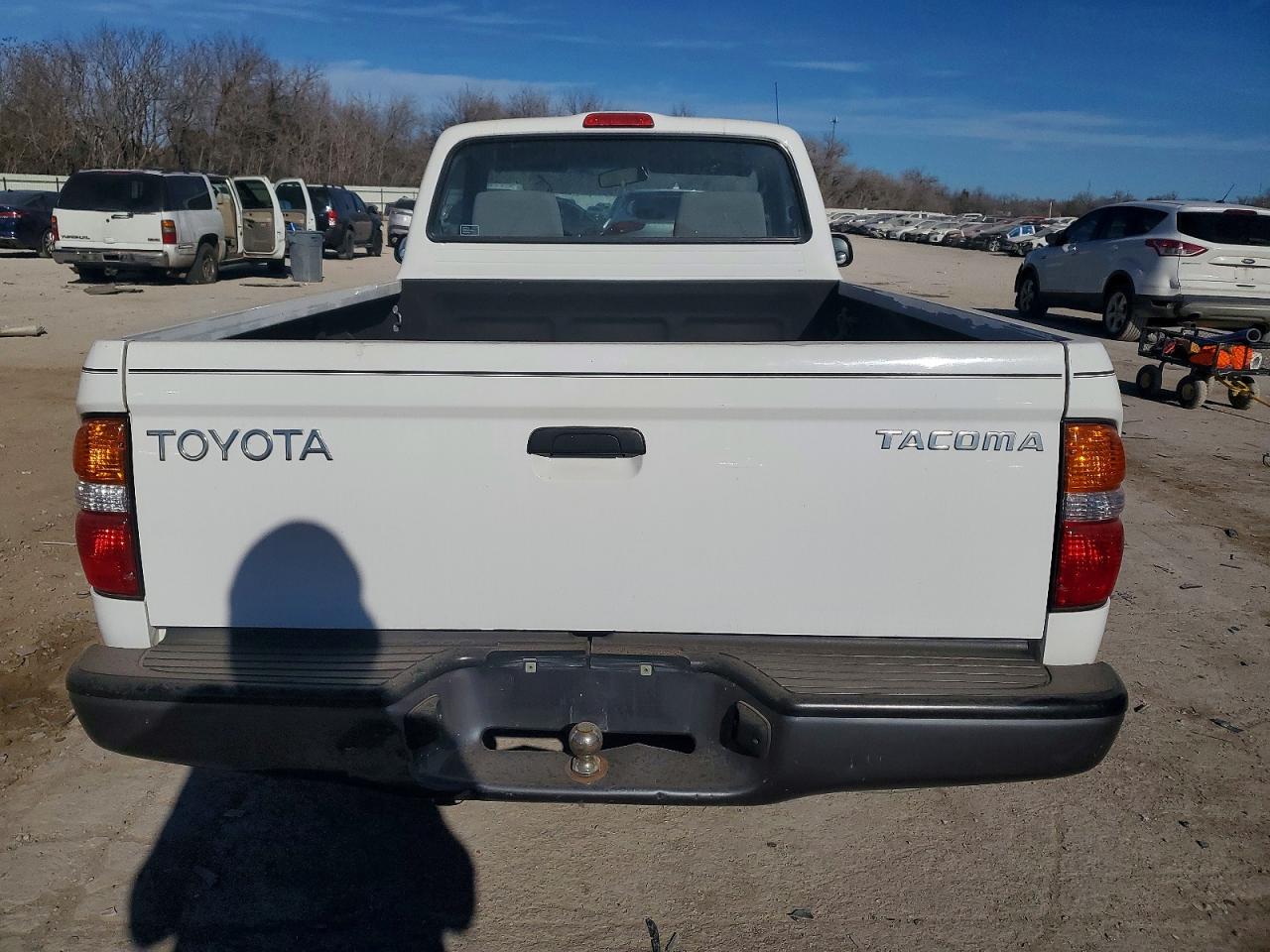 2001 TOYOTA TACOMA photo 6