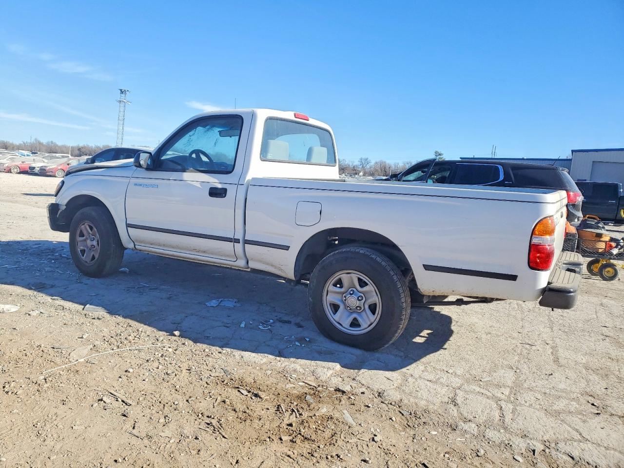 2001 TOYOTA TACOMA photo 2
