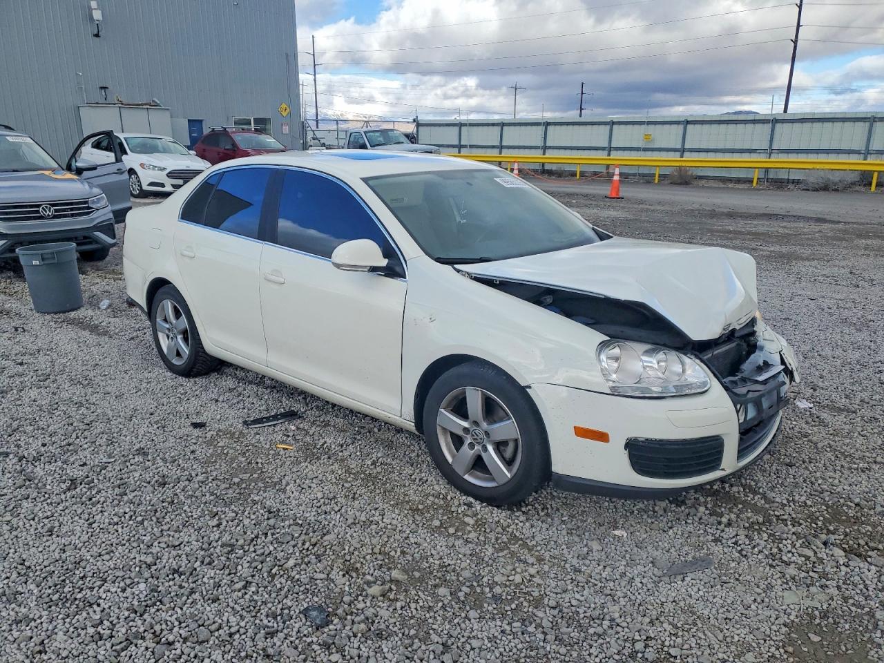 2008 VOLKSWAGEN JETTA SE photo 4