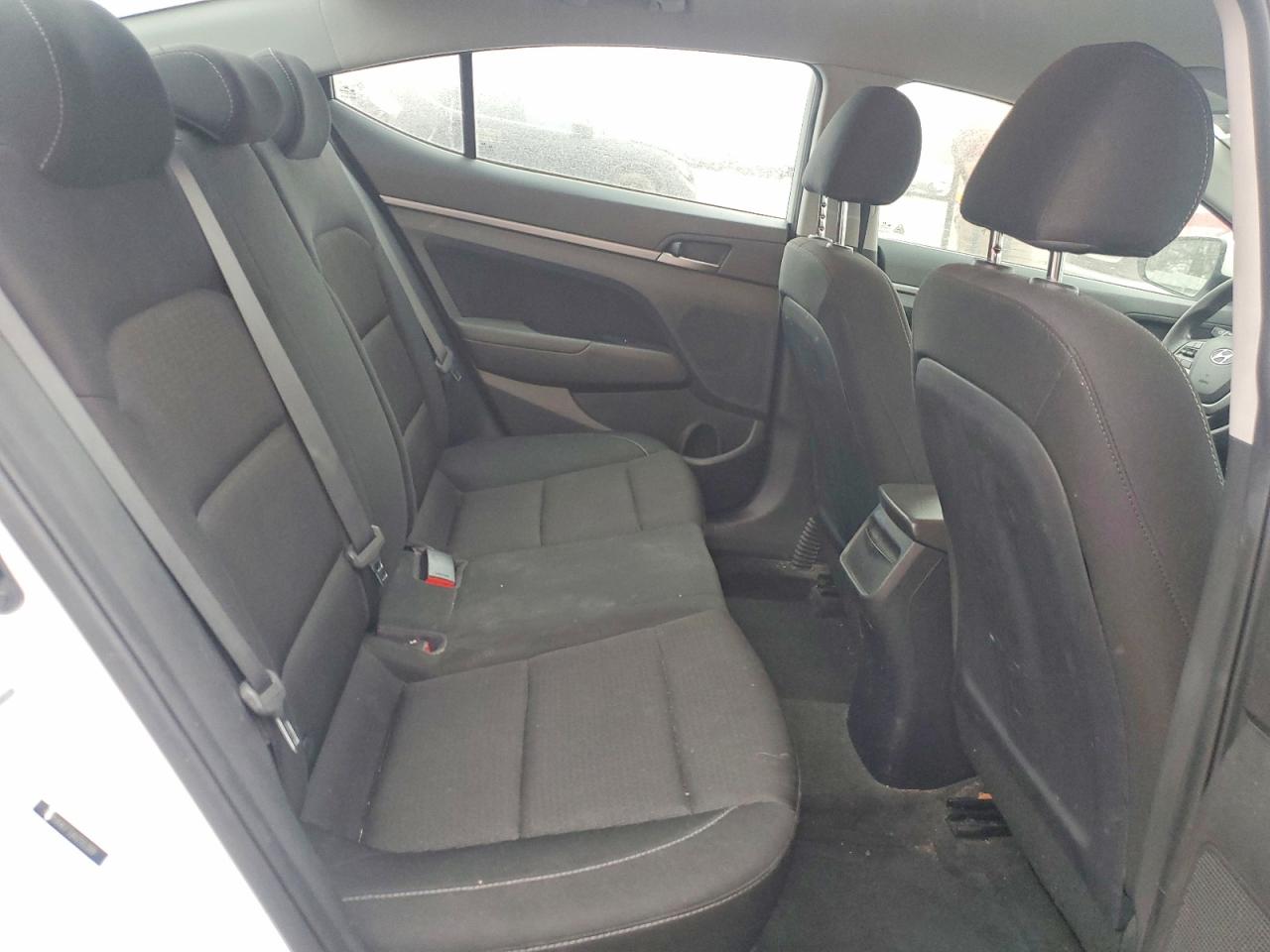 2018 HYUNDAI ELANTRA SEL photo 10
