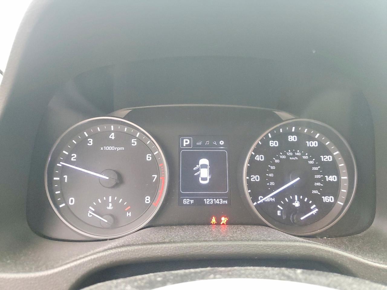 2018 HYUNDAI ELANTRA SEL photo 9