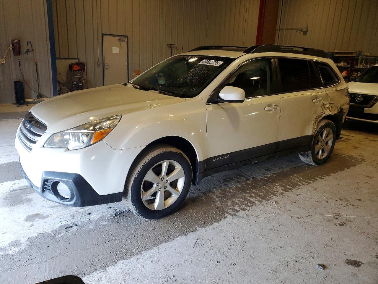 2014 SUBARU OUTBACK