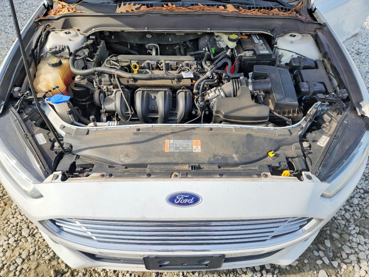 2016 FORD FUSION SE photo 11