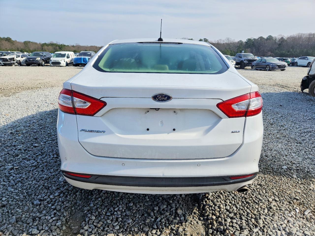 2016 FORD FUSION SE photo 6