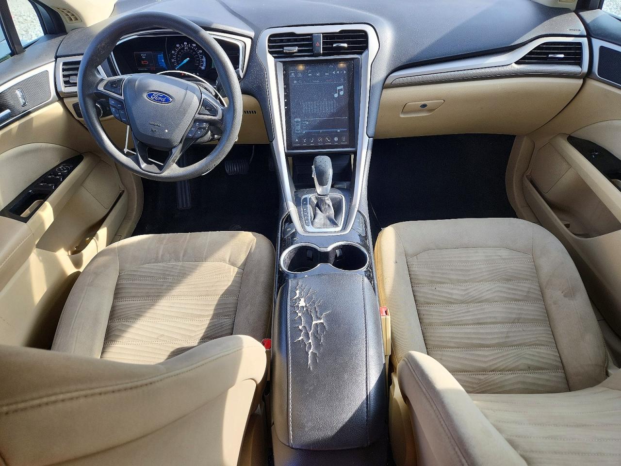 2016 FORD FUSION SE photo 8