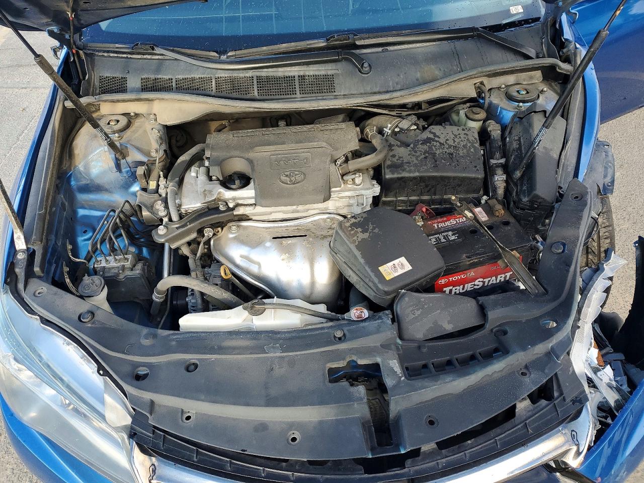 2017 TOYOTA CAMRY LE photo 11