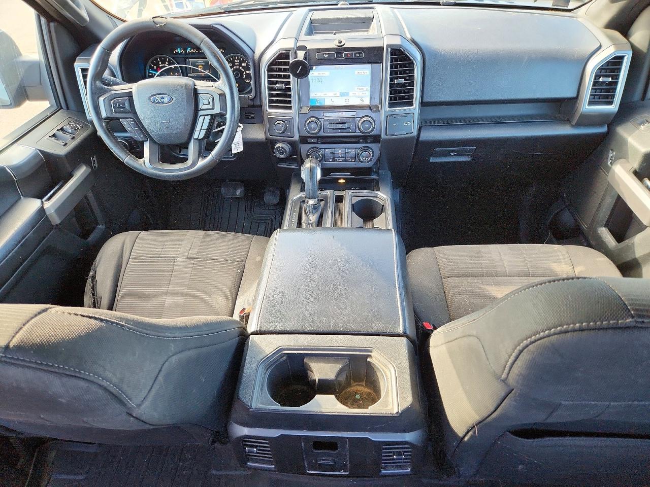 2016 FORD F150 SUPERCREW photo 8