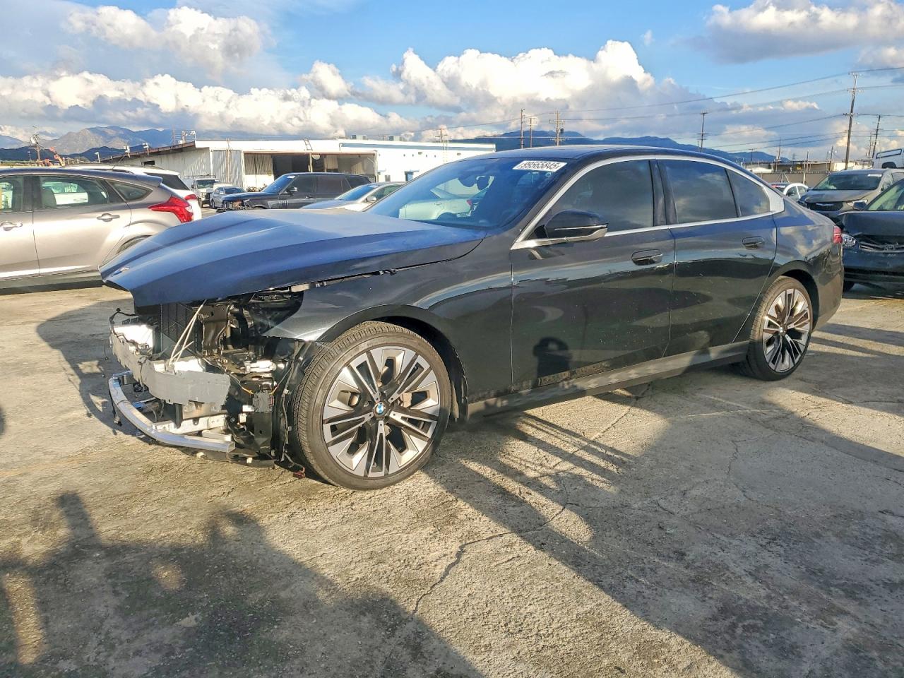 2025 BMW 530