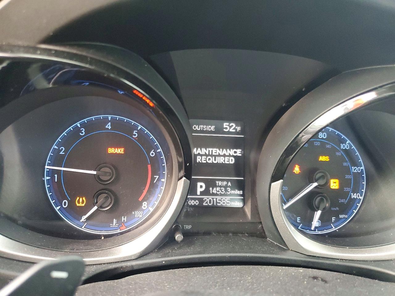 2015 TOYOTA COROLLA L photo 9