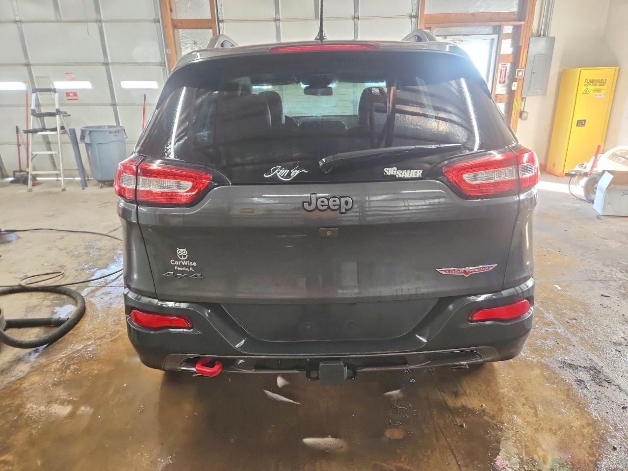 2015 JEEP CHEROKEE TRAILHAWK photo 6
