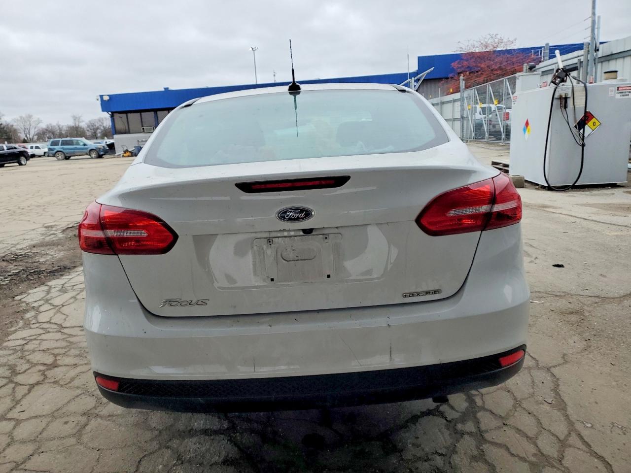 2015 FORD FOCUS S photo 6