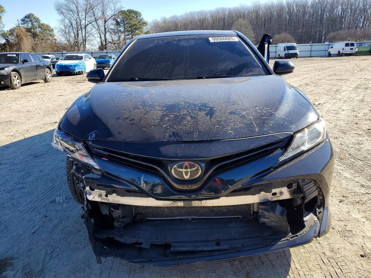 2019 TOYOTA CAMRY L photo 5