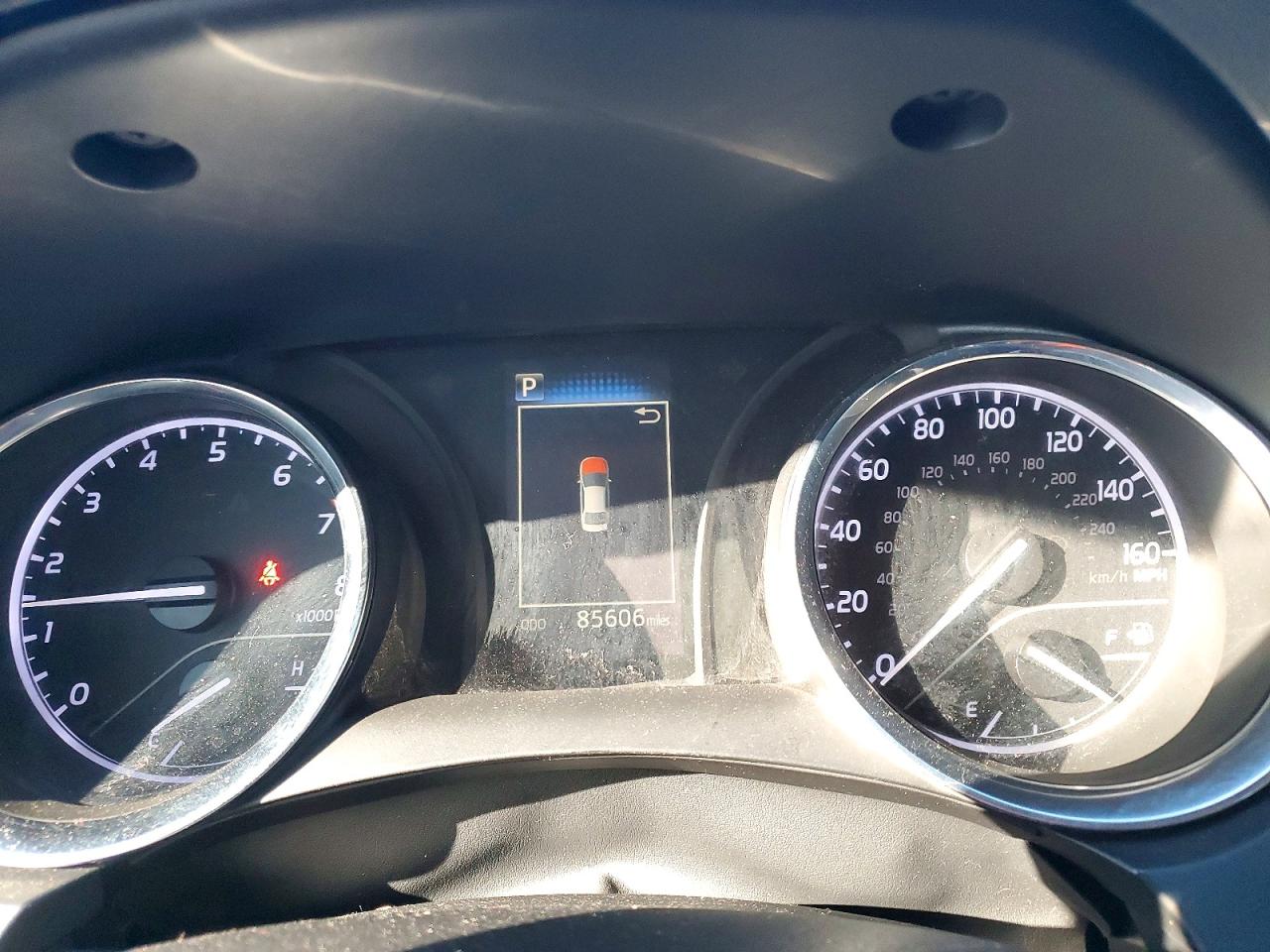 2019 TOYOTA CAMRY L photo 9
