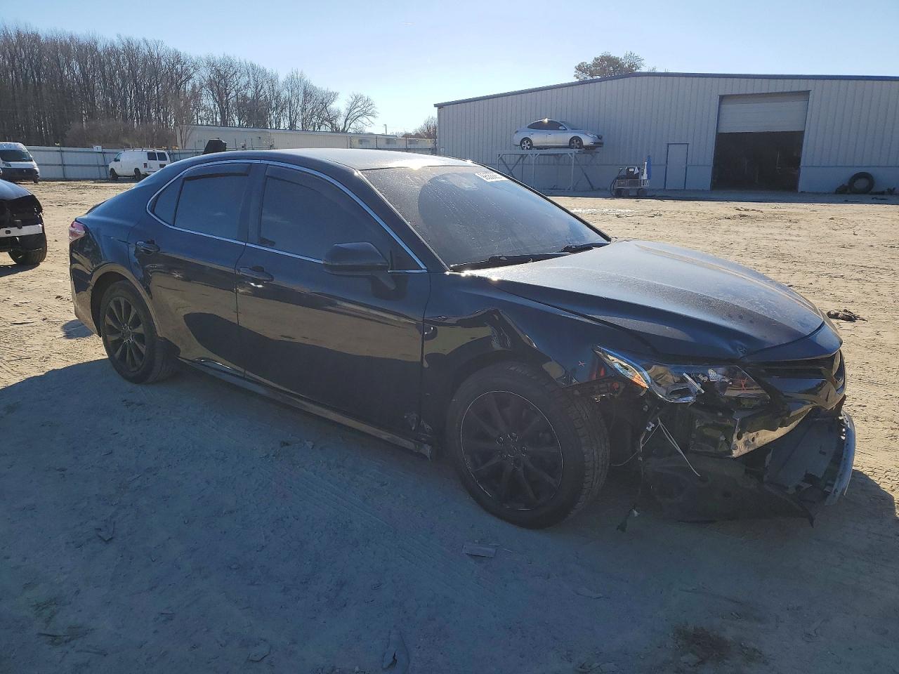 2019 TOYOTA CAMRY L photo 4
