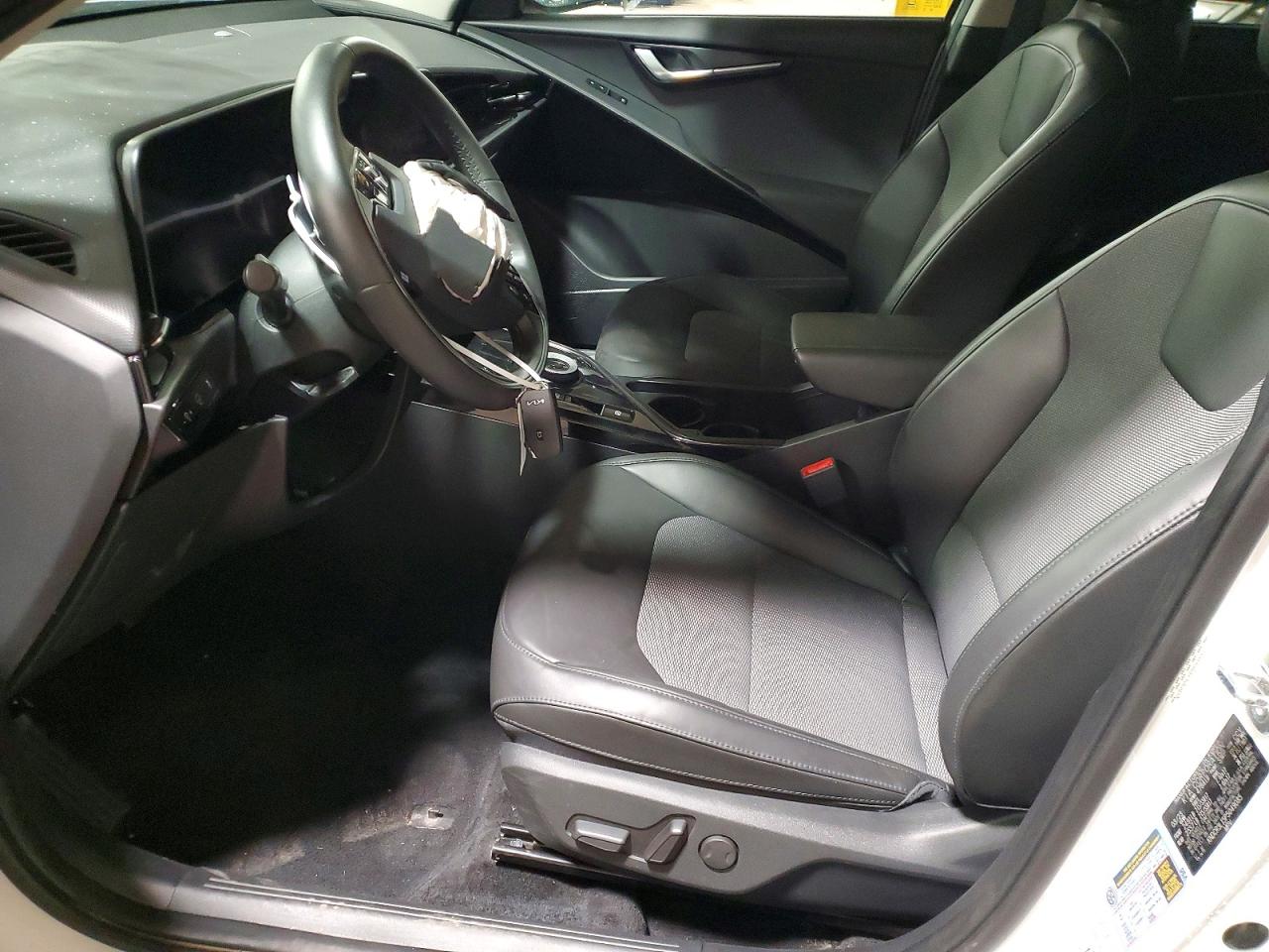 2023 KIA NIRO WIND photo 7