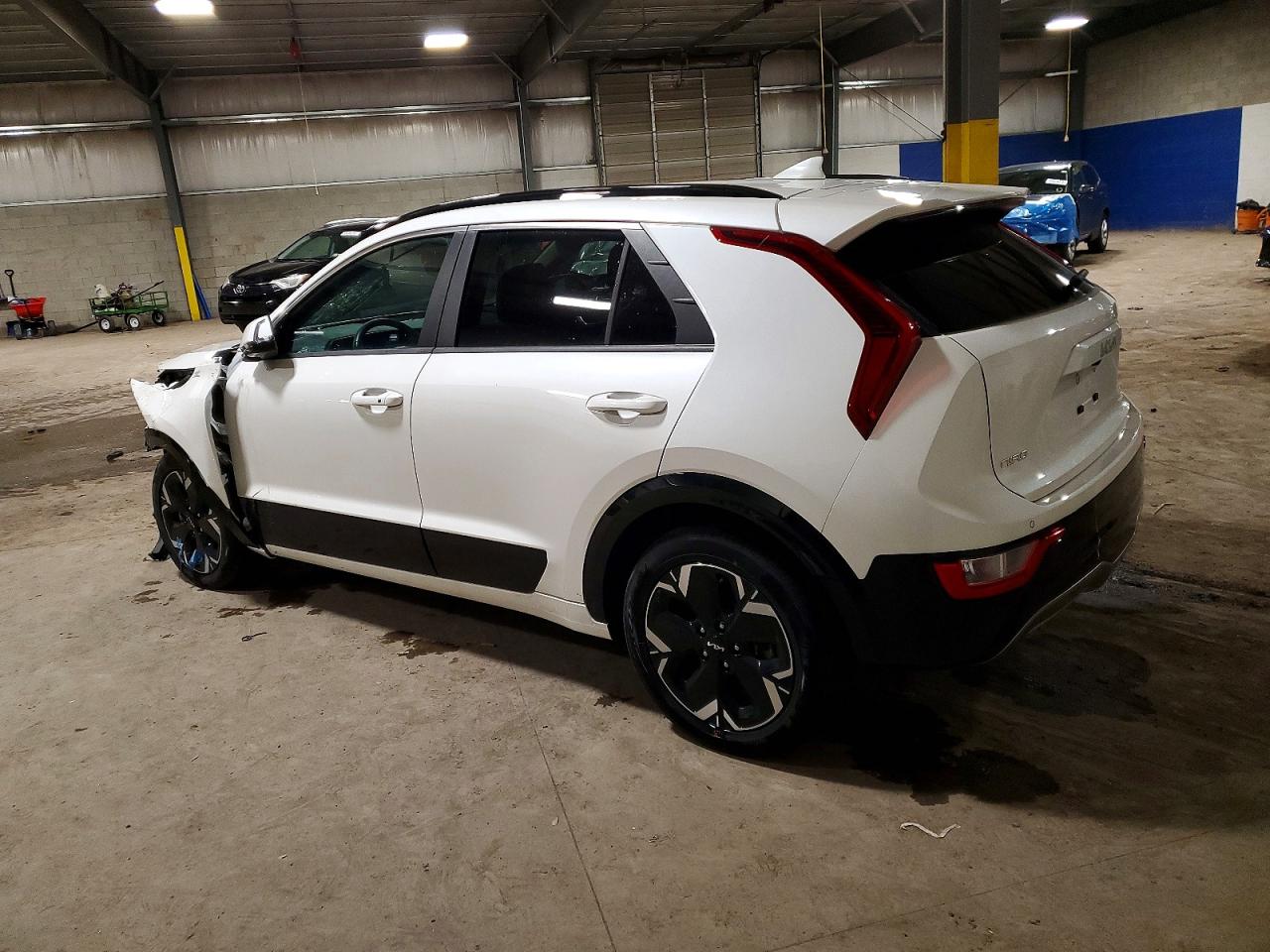 2023 KIA NIRO WIND photo 2
