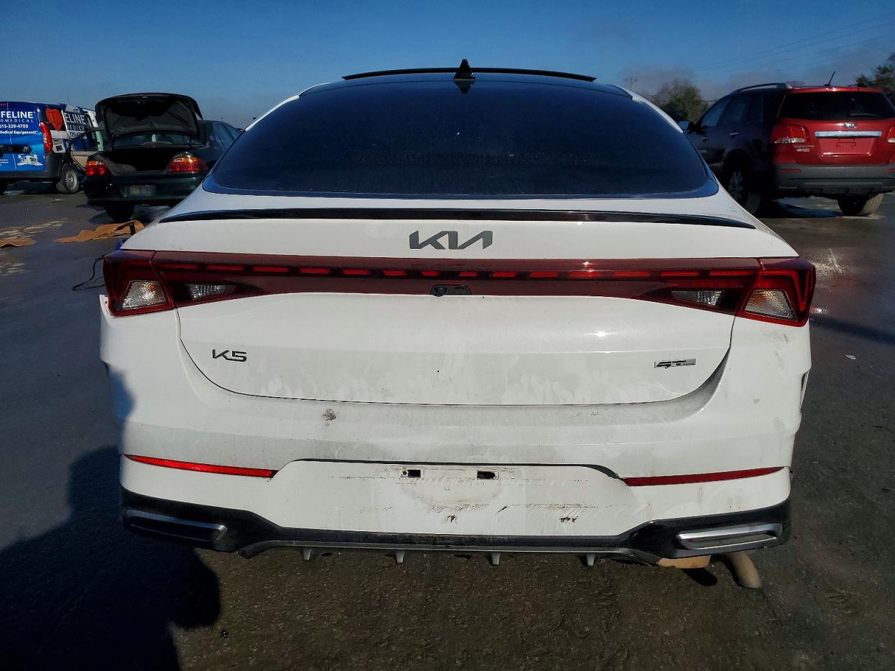2023 KIA K5 GT LINE photo 6