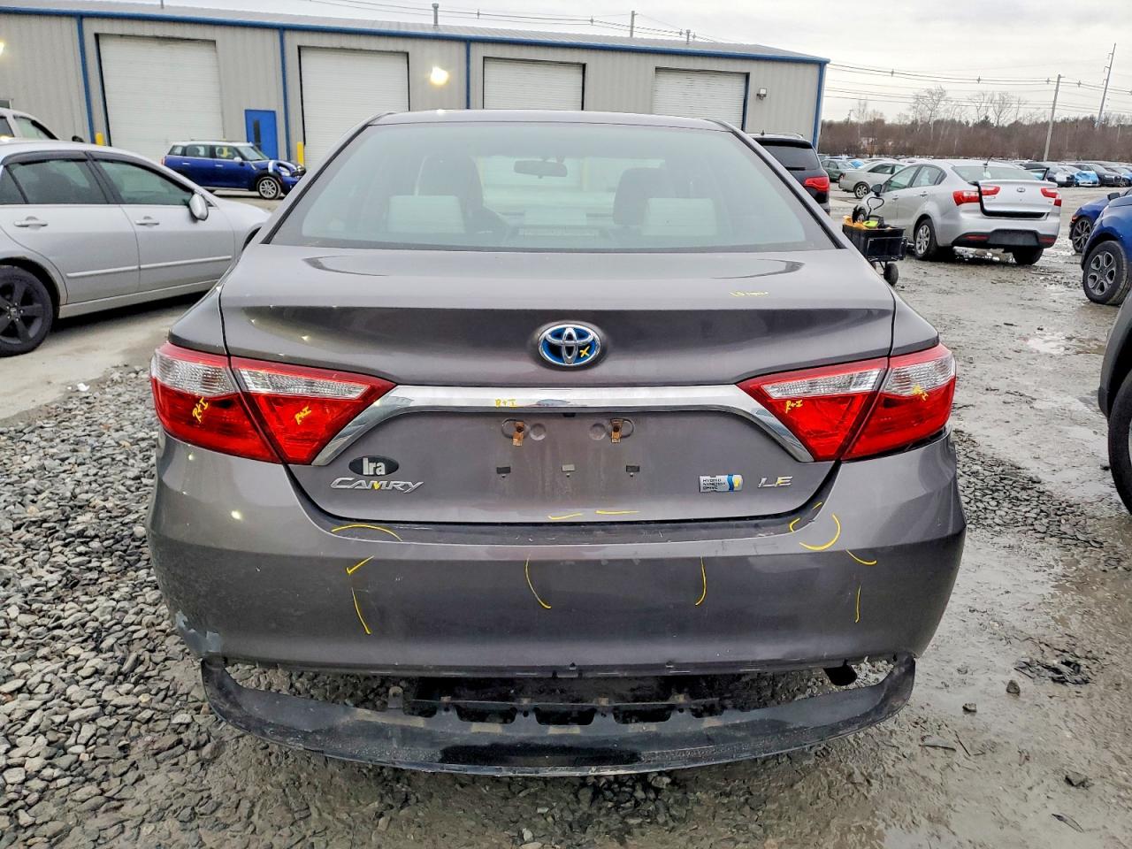 2015 TOYOTA CAMRY HYBRID photo 6