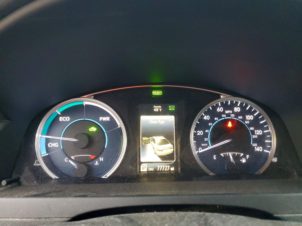 2015 TOYOTA CAMRY HYBRID photo 9