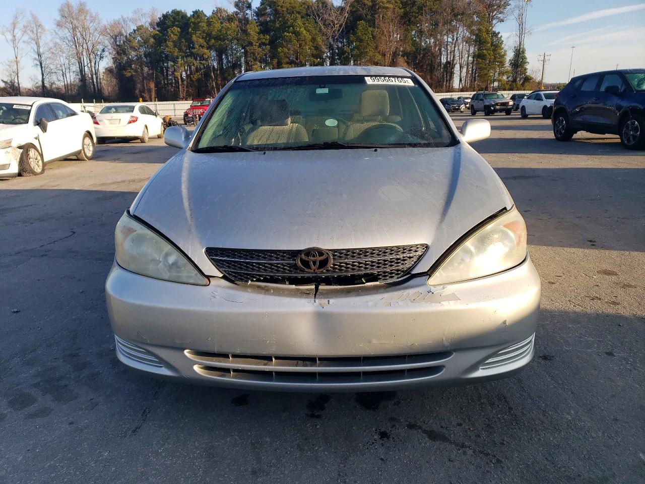 2003 TOYOTA CAMRY LE photo 5