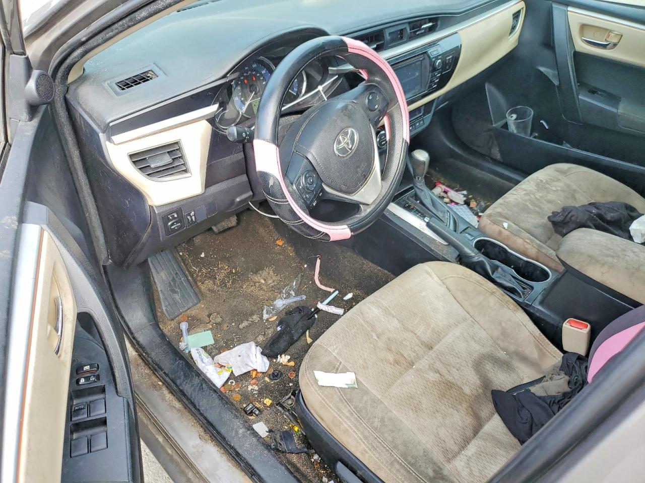 2016 TOYOTA COROLLA L photo 8